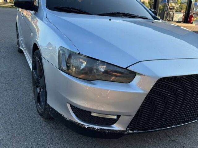 Сірий Міцубісі Lancer, об'ємом двигуна 1.5 л та пробігом 200 тис. км за 4500 $, фото 3 на Automoto.ua