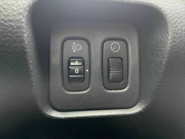 Серый Мицубиси Лансер, объемом двигателя 1.6 л и пробегом 146 тыс. км за 5990 $, фото 16 на Automoto.ua