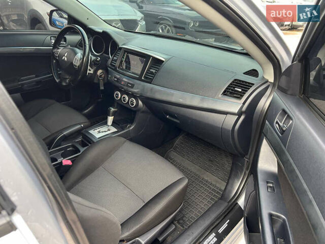 Міцубісі Lancer 2008 у Полтаві на Automoto.ua Сірий Міцубісі Lancer, об'ємом двигуна 2 л та пробігом 230 тис. км за 6600 $, фото 13 на Automoto.ua