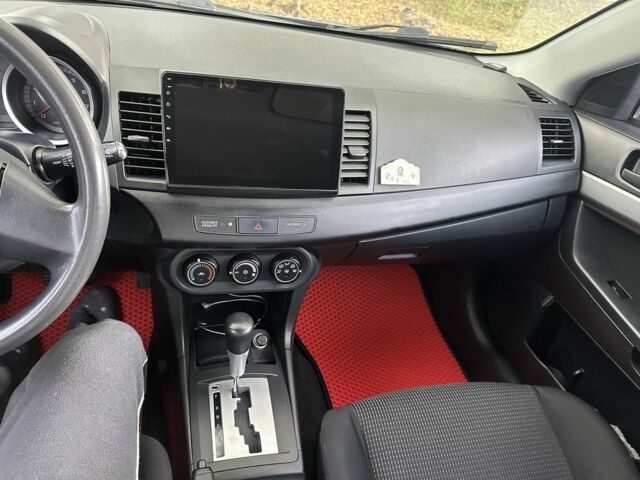 Сірий Міцубісі Lancer, об'ємом двигуна 1.5 л та пробігом 203 тис. км за 5600 $, фото 14 на Automoto.ua