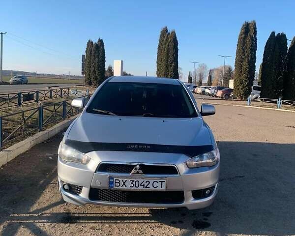 Серый Мицубиси Лансер, объемом двигателя 1.5 л и пробегом 160 тыс. км за 5300 $, фото 5 на Automoto.ua