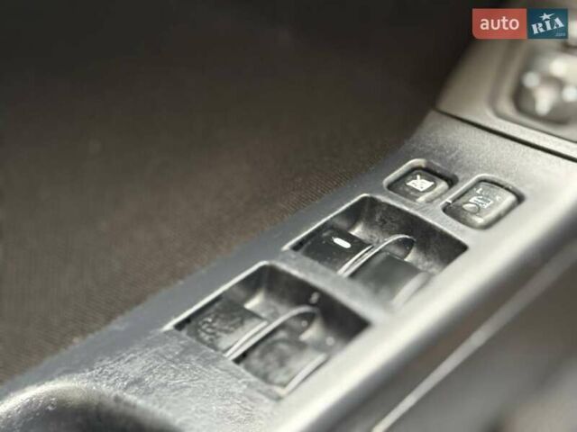 Сірий Міцубісі Lancer, об'ємом двигуна 1.5 л та пробігом 240 тис. км за 3900 $, фото 9 на Automoto.ua