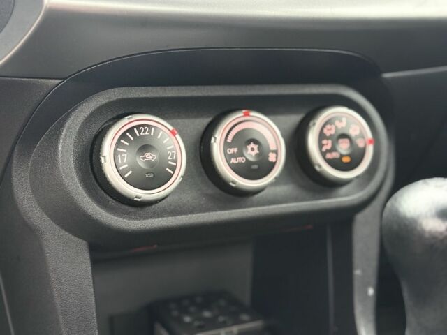 Сірий Міцубісі Lancer, об'ємом двигуна 2 л та пробігом 265 тис. км за 5300 $, фото 12 на Automoto.ua