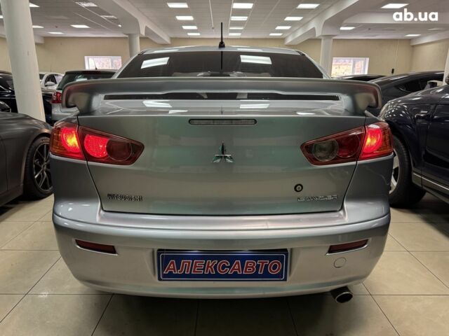 Серый Мицубиси Лансер, объемом двигателя 0 л и пробегом 241 тыс. км за 6400 $, фото 7 на Automoto.ua