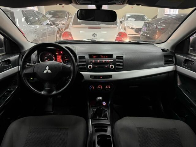 Серый Мицубиси Лансер, объемом двигателя 1.5 л и пробегом 241 тыс. км за 6400 $, фото 10 на Automoto.ua