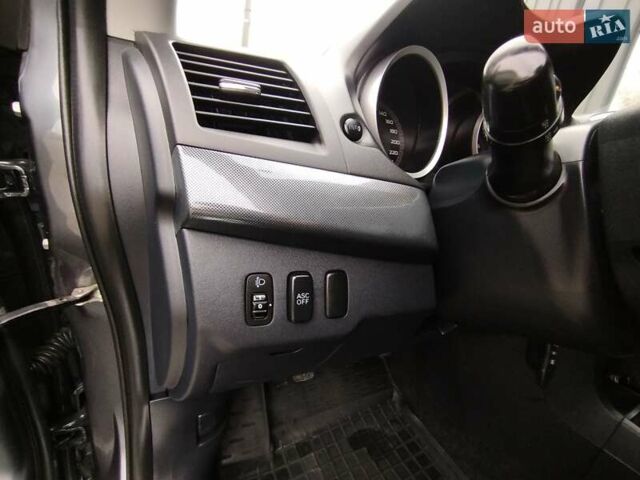 Міцубісі Lancer 2008 у Хмельницькому на Automoto.ua Сірий Міцубісі Lancer, об'ємом двигуна 2 л та пробігом 157 тис. км за 6300 $, фото 50 на Automoto.ua