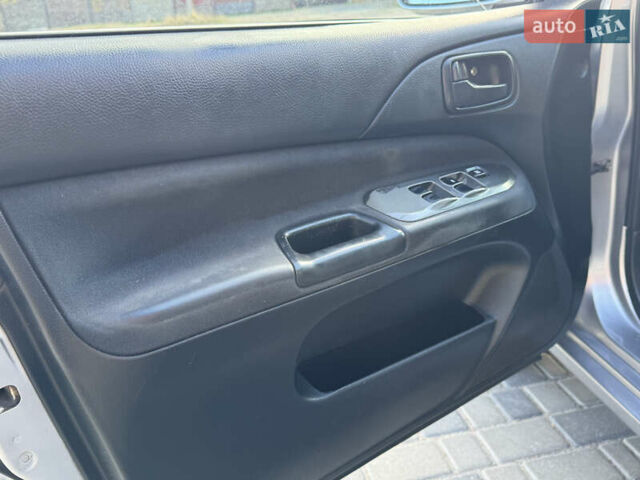 Мицубиси Лансер 2008 в Одессе на Automoto.ua Серый Мицубиси Лансер, объемом двигателя 1.6 л и пробегом 221 тыс. км за 3700 $, фото 13 на Automoto.ua