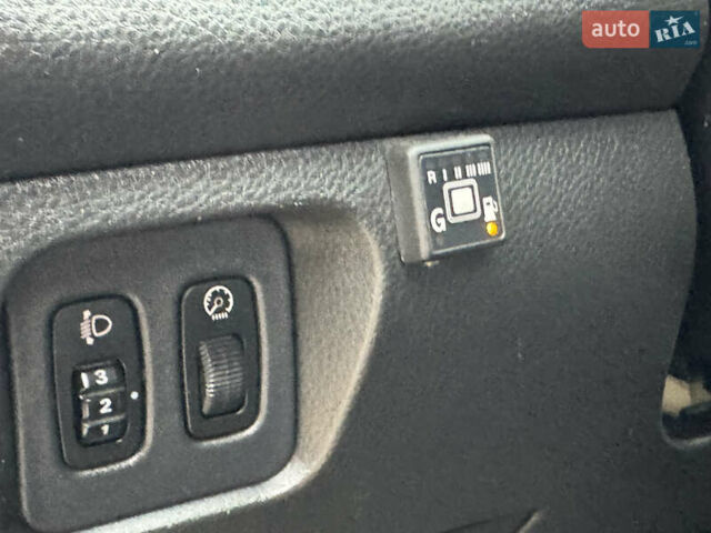 Сірий Міцубісі Lancer, об'ємом двигуна 1.6 л та пробігом 221 тис. км за 3650 $, фото 22 на Automoto.ua