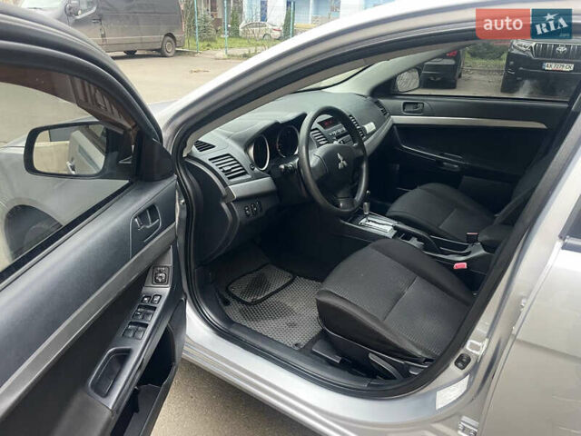 Сірий Міцубісі Lancer, об'ємом двигуна 1.5 л та пробігом 177 тис. км за 5999 $, фото 8 на Automoto.ua