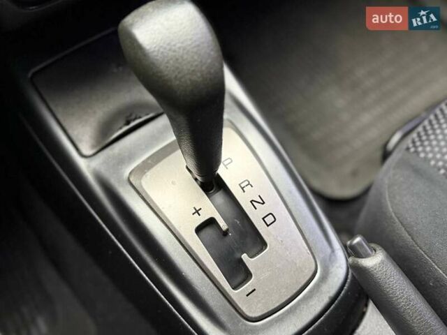 Сірий Міцубісі Lancer, об'ємом двигуна 1.6 л та пробігом 206 тис. км за 4799 $, фото 16 на Automoto.ua