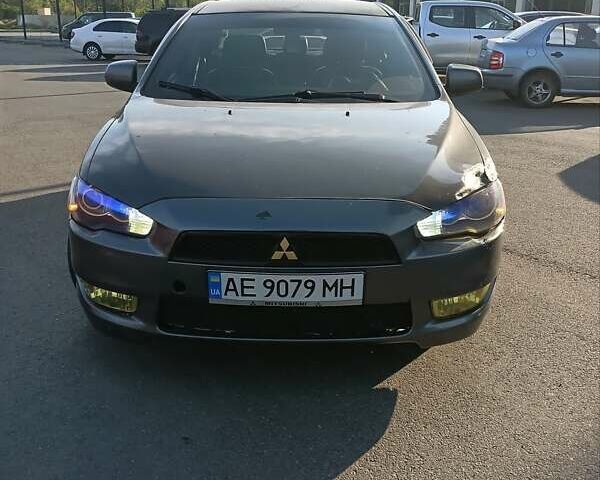 Сірий Міцубісі Lancer, об'ємом двигуна 2 л та пробігом 300 тис. км за 5500 $, фото 5 на Automoto.ua