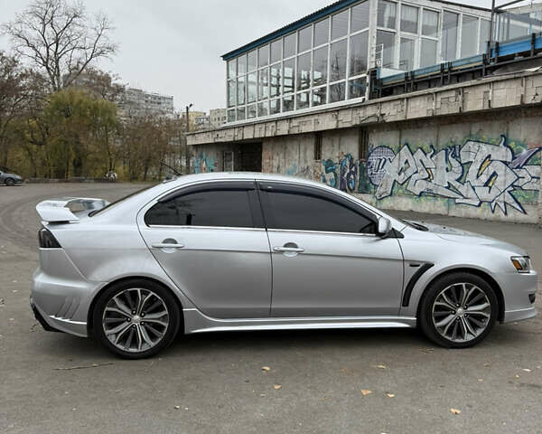 Сірий Міцубісі Lancer, об'ємом двигуна 2 л та пробігом 253 тис. км за 8700 $, фото 8 на Automoto.ua