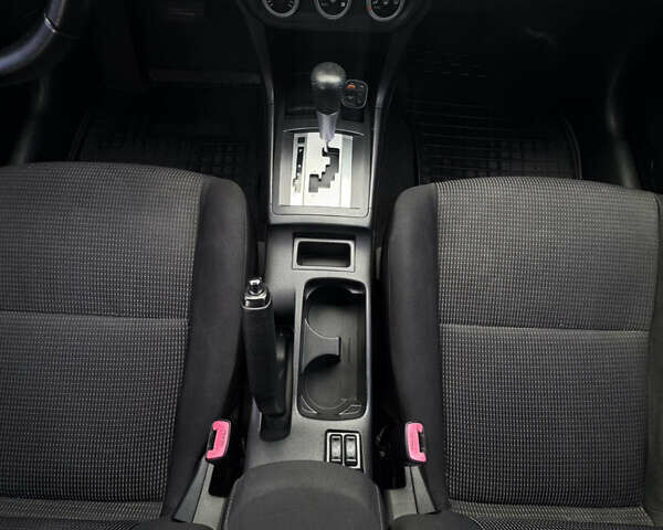 Сірий Міцубісі Lancer, об'ємом двигуна 2 л та пробігом 185 тис. км за 7000 $, фото 18 на Automoto.ua