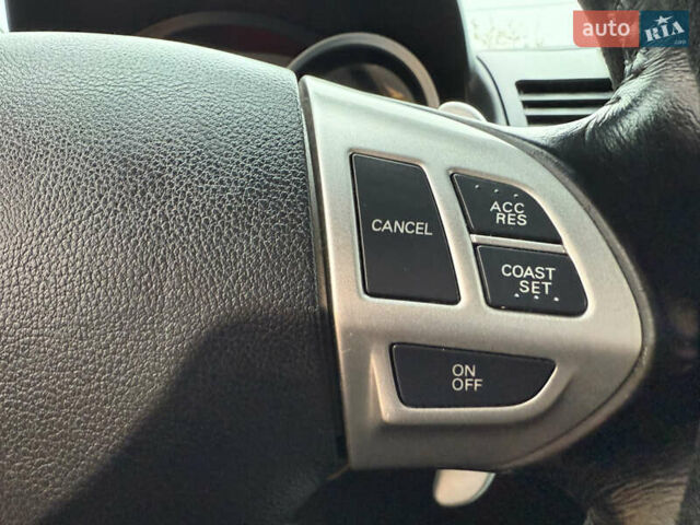 Сірий Міцубісі Lancer, об'ємом двигуна 2 л та пробігом 92 тис. км за 8200 $, фото 21 на Automoto.ua