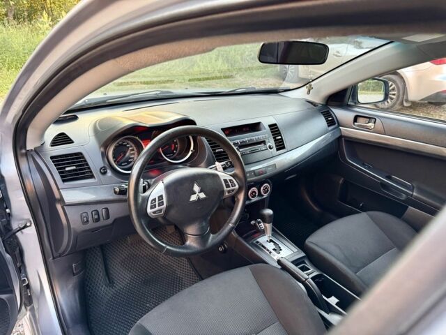 Сірий Міцубісі Lancer, об'ємом двигуна 2 л та пробігом 223 тис. км за 6890 $, фото 10 на Automoto.ua