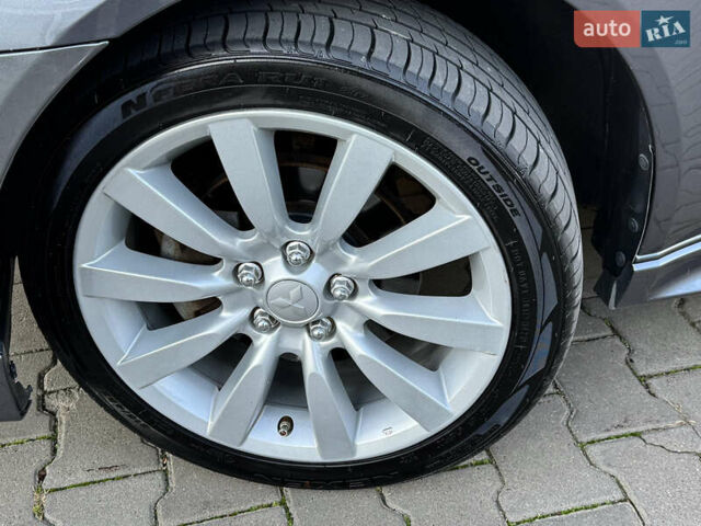 Сірий Міцубісі Lancer, об'ємом двигуна 2 л та пробігом 92 тис. км за 9800 $, фото 9 на Automoto.ua