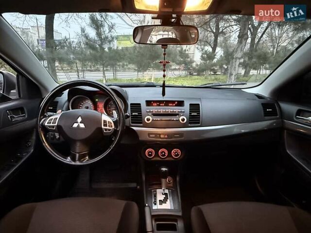 Сірий Міцубісі Lancer, об'ємом двигуна 2 л та пробігом 280 тис. км за 6999 $, фото 13 на Automoto.ua