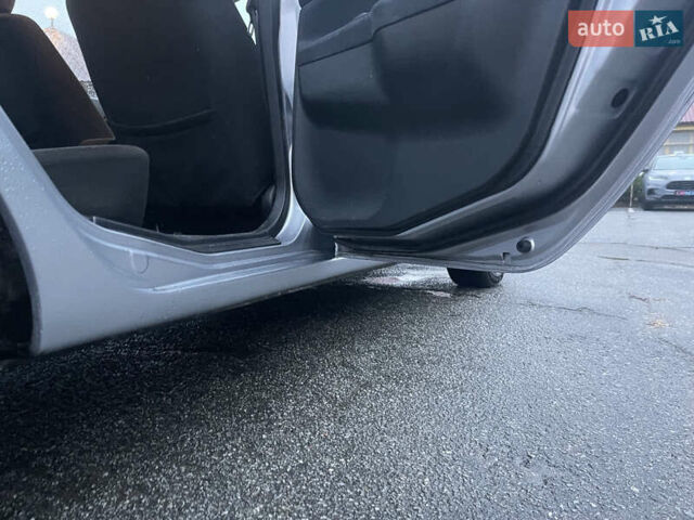 Сірий Міцубісі Lancer, об'ємом двигуна 1.58 л та пробігом 220 тис. км за 5900 $, фото 14 на Automoto.ua