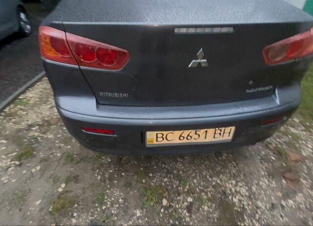 Сірий Міцубісі Lancer, об'ємом двигуна 2 л та пробігом 131 тис. км за 4200 $, фото 2 на Automoto.ua