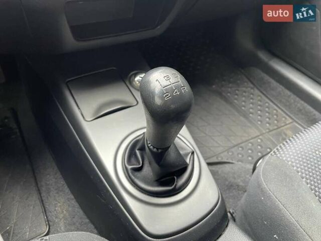 Серый Мицубиси Лансер, объемом двигателя 1.58 л и пробегом 146 тыс. км за 5490 $, фото 25 на Automoto.ua