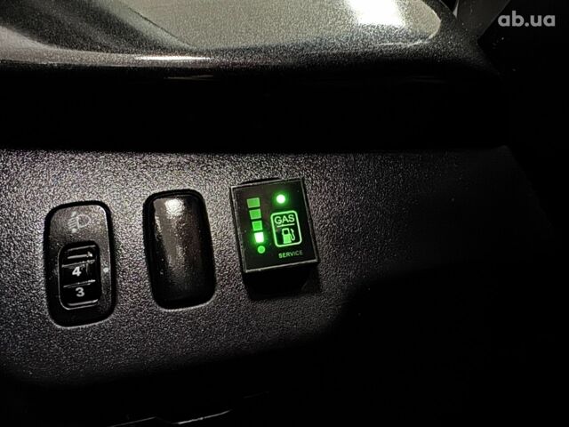 Сірий Міцубісі Lancer, об'ємом двигуна 0 л та пробігом 172 тис. км за 6300 $, фото 2 на Automoto.ua