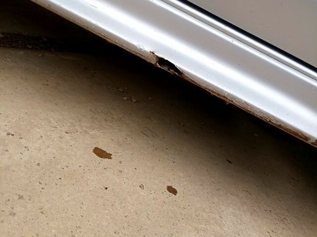 Серый Мицубиси Лансер, объемом двигателя 2 л и пробегом 243 тыс. км за 5500 $, фото 7 на Automoto.ua