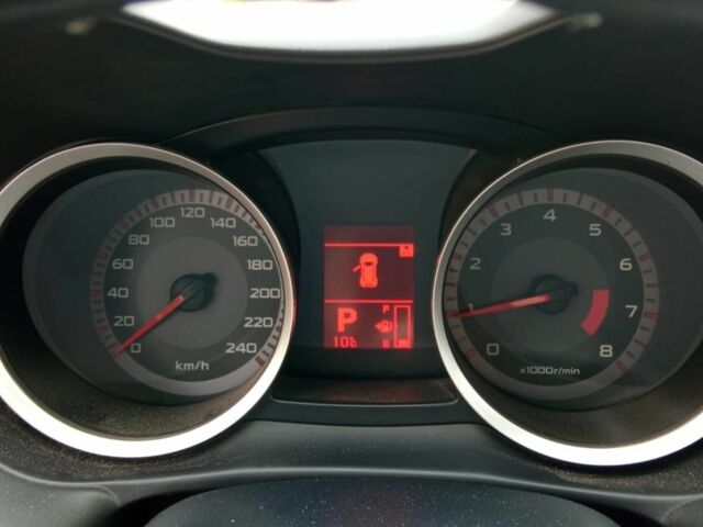 Сірий Міцубісі Lancer, об'ємом двигуна 2 л та пробігом 189 тис. км за 6700 $, фото 4 на Automoto.ua