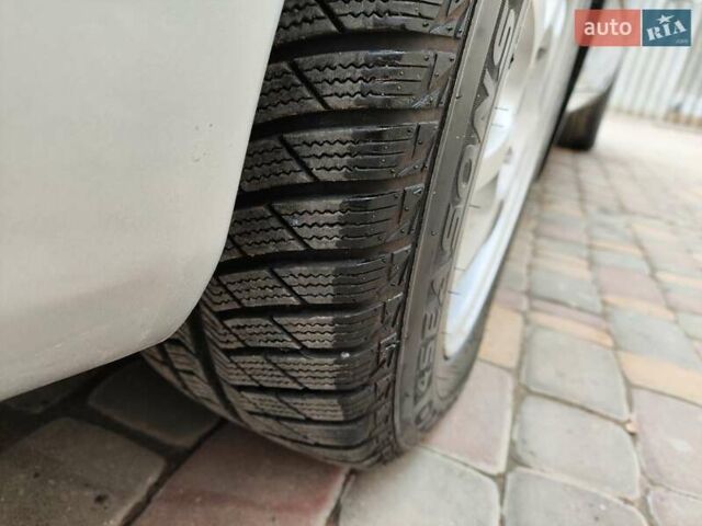 Серый Мицубиси Лансер, объемом двигателя 1.58 л и пробегом 185 тыс. км за 4700 $, фото 14 на Automoto.ua