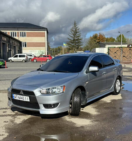 Серый Мицубиси Лансер, объемом двигателя 2 л и пробегом 190 тыс. км за 6900 $, фото 6 на Automoto.ua