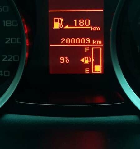 Сірий Міцубісі Lancer, об'ємом двигуна 1.5 л та пробігом 202 тис. км за 5899 $, фото 4 на Automoto.ua