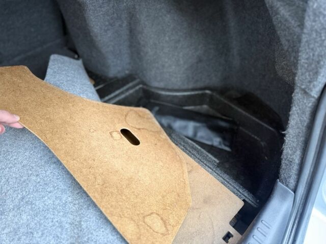 Сірий Міцубісі Lancer, об'ємом двигуна 2 л та пробігом 265 тис. км за 5300 $, фото 10 на Automoto.ua