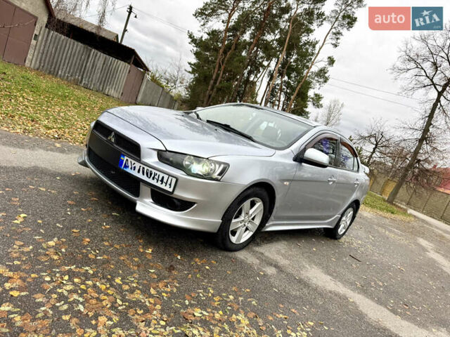 Сірий Міцубісі Lancer, об'ємом двигуна 2 л та пробігом 225 тис. км за 6890 $, фото 2 на Automoto.ua