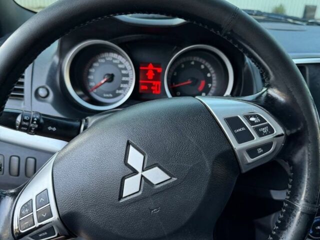 Сірий Міцубісі Lancer, об'ємом двигуна 1.5 л та пробігом 200 тис. км за 4500 $, фото 6 на Automoto.ua
