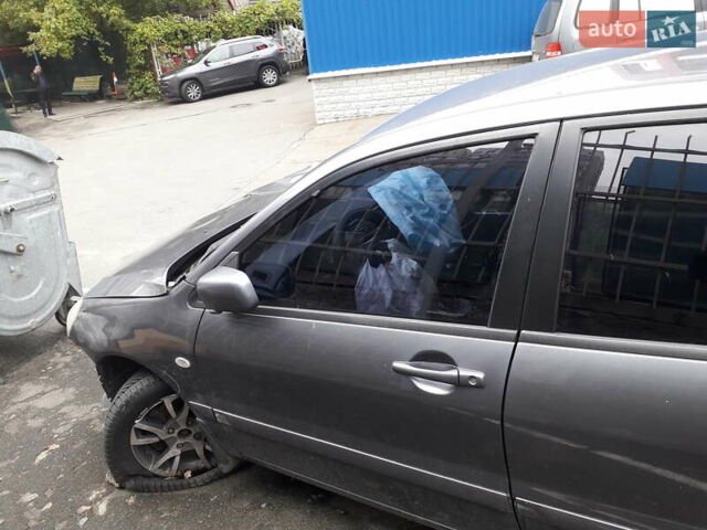 Міцубісі Lancer 2009 у Києві на Automoto.ua Сірий Міцубісі Lancer, об'ємом двигуна 1.6 л та пробігом 191 тис. км за 1500 $, фото 1 на Automoto.ua