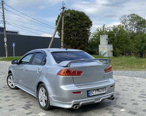 Серый Мицубиси Лансер, объемом двигателя 1.5 л и пробегом 303 тыс. км за 4900 $, фото 13 на Automoto.ua