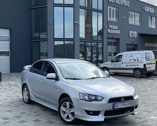 Серый Мицубиси Лансер, объемом двигателя 1.5 л и пробегом 304 тыс. км за 5200 $, фото 8 на Automoto.ua