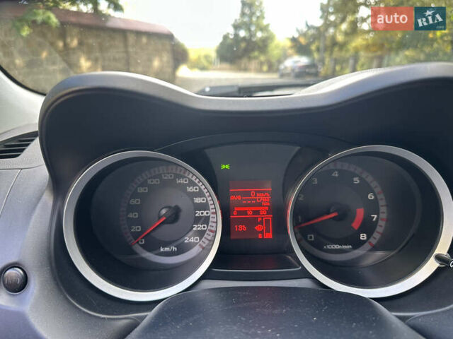 Сірий Міцубісі Lancer, об'ємом двигуна 2 л та пробігом 195 тис. км за 5200 $, фото 14 на Automoto.ua