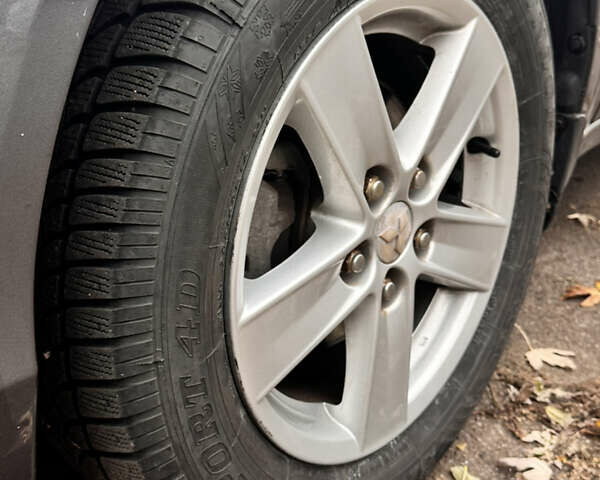 Серый Мицубиси Лансер, объемом двигателя 1.5 л и пробегом 116 тыс. км за 6000 $, фото 14 на Automoto.ua