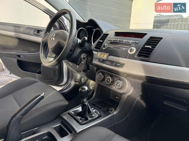 Міцубісі Lancer 2009 у Львові на Automoto.ua Сірий Міцубісі Lancer, об'ємом двигуна 1.5 л та пробігом 174 тис. км за 5990 $, фото 30 на Automoto.ua