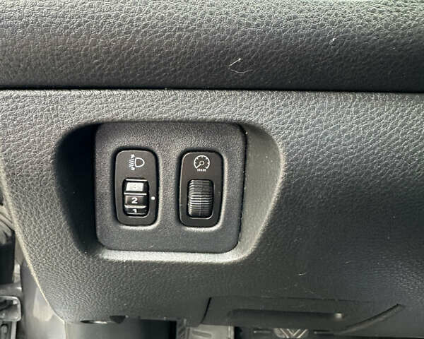 Сірий Міцубісі Lancer, об'ємом двигуна 1.58 л та пробігом 94 тис. км за 6500 $, фото 18 на Automoto.ua