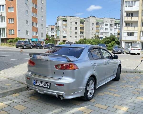 Серый Мицубиси Лансер, объемом двигателя 1.5 л и пробегом 303 тыс. км за 4900 $, фото 6 на Automoto.ua