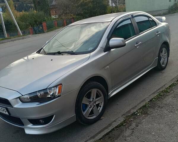 Серый Мицубиси Лансер, объемом двигателя 1.5 л и пробегом 304 тыс. км за 5200 $, фото 11 на Automoto.ua