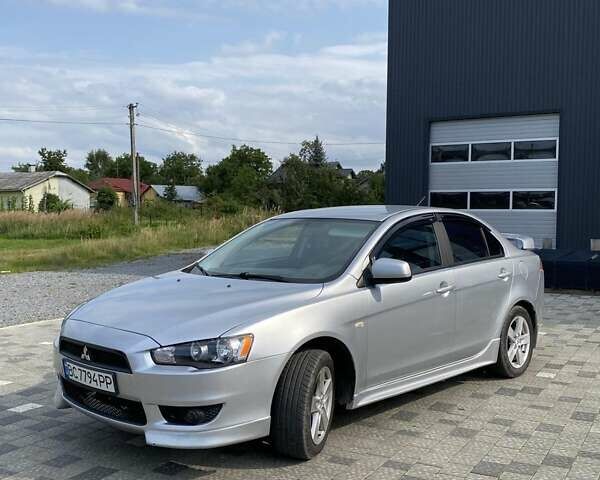 Серый Мицубиси Лансер, объемом двигателя 1.5 л и пробегом 303 тыс. км за 4900 $, фото 30 на Automoto.ua