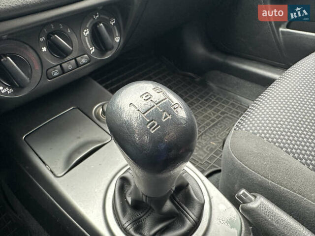 Сірий Міцубісі Lancer, об'ємом двигуна 1.58 л та пробігом 94 тис. км за 6500 $, фото 24 на Automoto.ua
