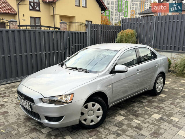 Міцубісі Lancer 2009 у Львові на Automoto.ua Сірий Міцубісі Lancer, об'ємом двигуна 1.5 л та пробігом 174 тис. км за 5990 $, фото 2 на Automoto.ua