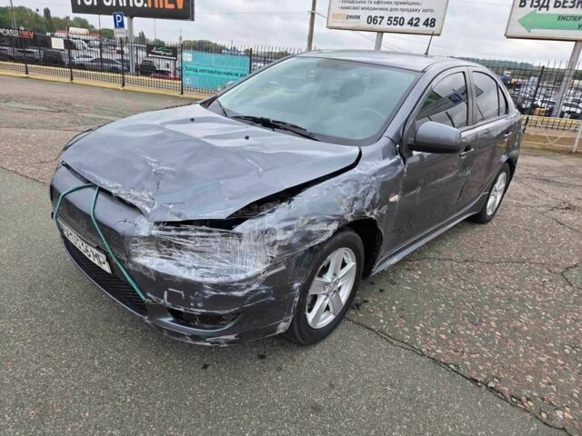 Сірий Міцубісі Lancer, об'ємом двигуна 1.8 л та пробігом 44 тис. км за 3300 $, фото 3 на Automoto.ua