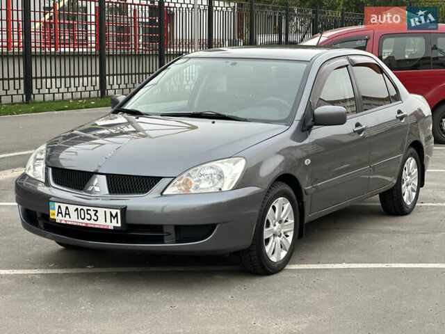 Мицубиси Лансер 2009 в Киеве на Automoto.ua Серый Мицубиси Лансер, объемом двигателя 1.58 л и пробегом 94 тыс. км за 5990 $, фото 6 на Automoto.ua