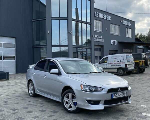 Серый Мицубиси Лансер, объемом двигателя 1.5 л и пробегом 303 тыс. км за 4900 $, фото 18 на Automoto.ua