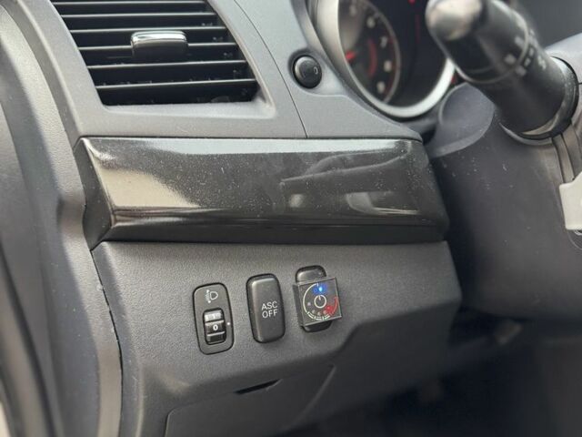 Серый Мицубиси Лансер, объемом двигателя 2 л и пробегом 220 тыс. км за 7450 $, фото 7 на Automoto.ua