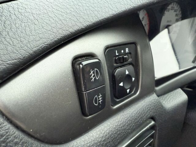 Сірий Міцубісі Lancer, об'ємом двигуна 1.6 л та пробігом 62 тис. км за 7300 $, фото 7 на Automoto.ua